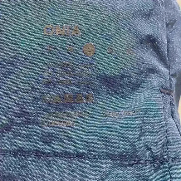 NWT Onia
Crinkle Multifunctional Short MSRP
$135 Sz L - Picture 6 of 9